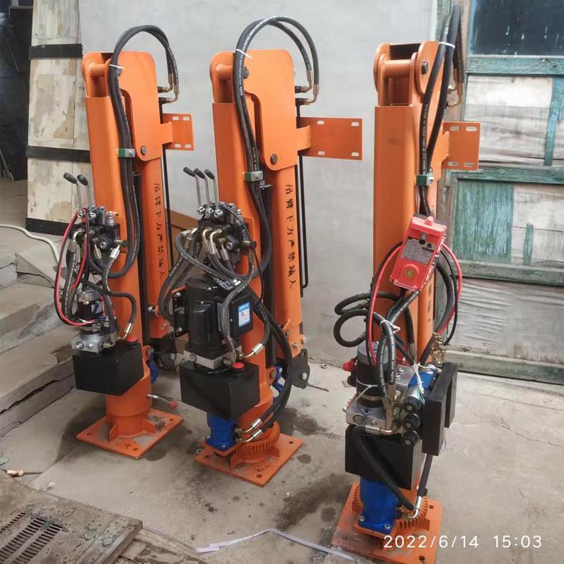 路北区重汽蓝牌随车吊 3.2吨 国六动力强 液压驱动 农用自卸起重机